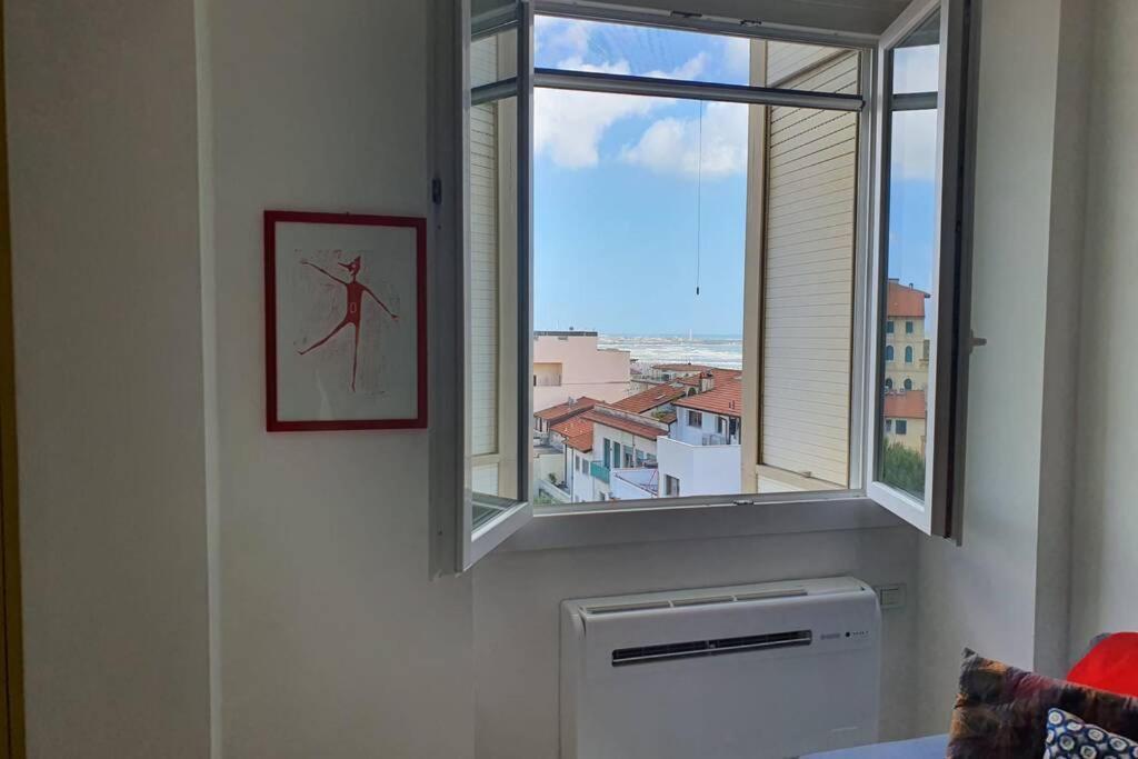 Viareggio Suite A 50 Metri Dal Mare Buitenkant foto